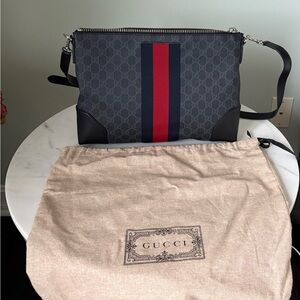 Gucci Men's Gray and Red Messenger Bag